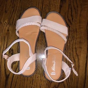Women's sandals